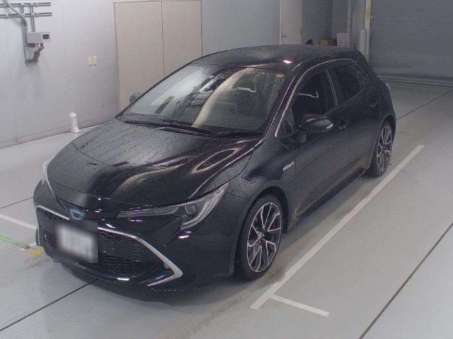 30519 Toyota Corolla sport ZWE211H 2020 г. (CAA Chubu)